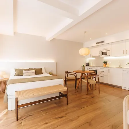 Apartment Bravissimo Rei Marti, In The Historic Centre *
