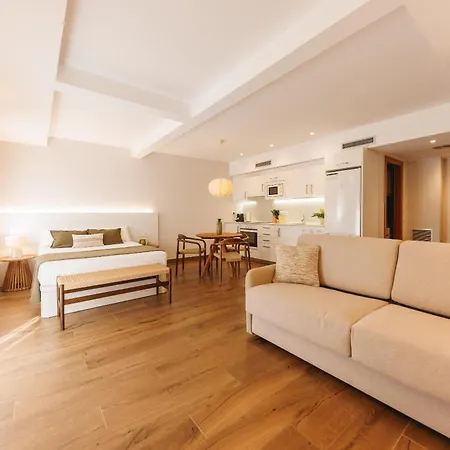 Bravissimo Rei Marti, In The Historic Centre Apartment *
